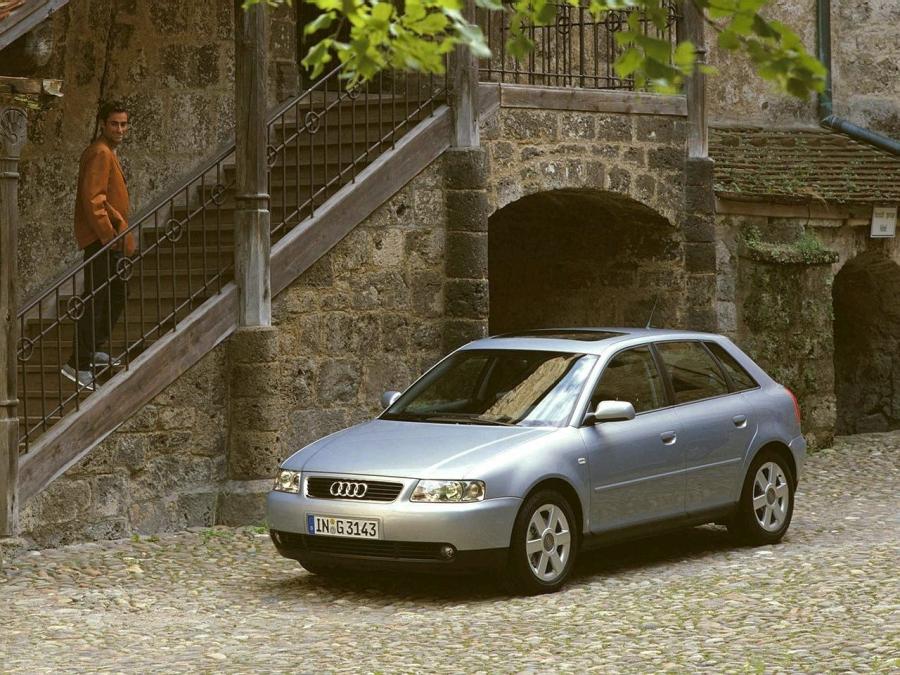  Audi A3 Sportback (8L) 1999 года  (WW) (фото 5 из 6)